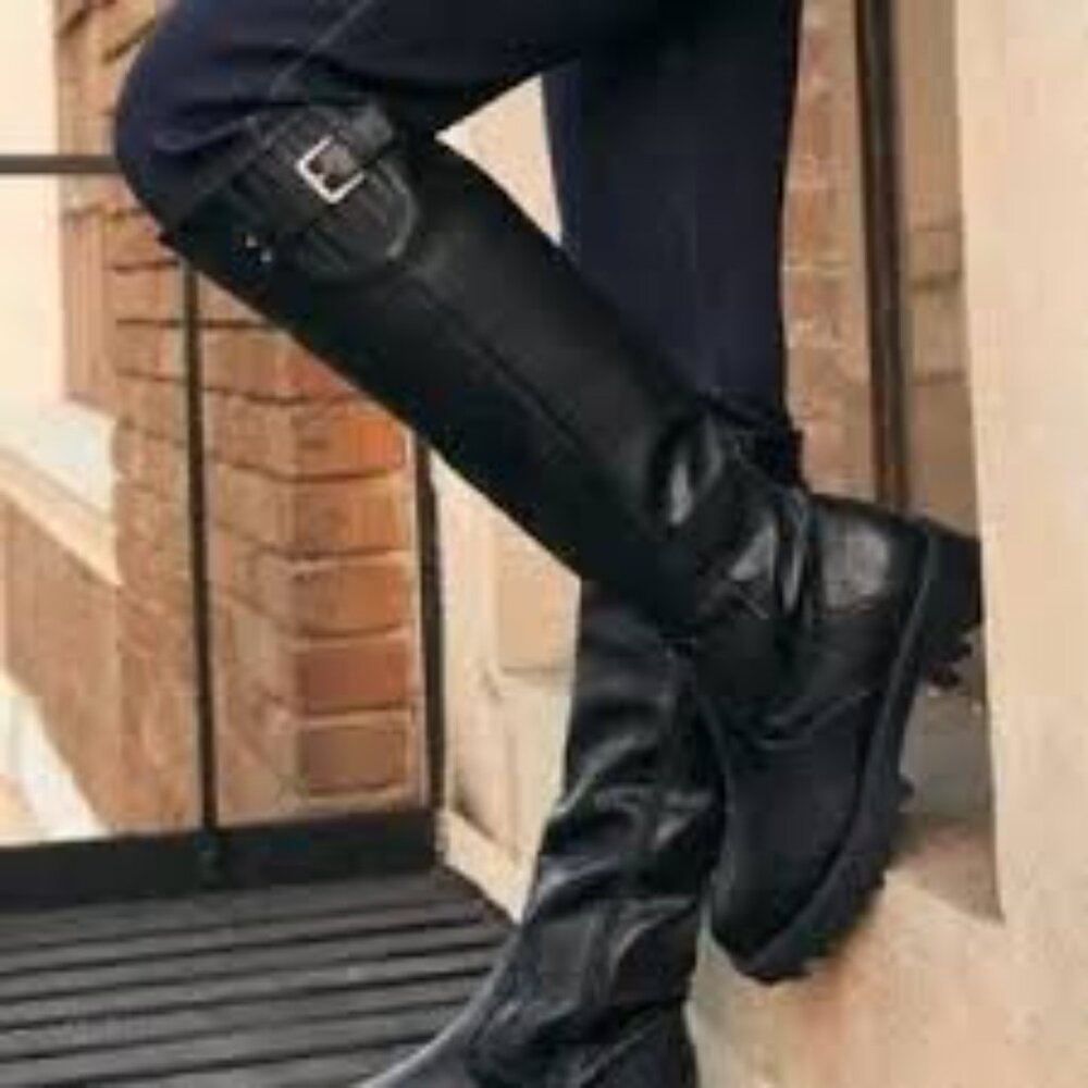 Black Tall Moto Boot Lug Sole Biker Boot Size 7 Zip Up Side Buckle with Straps